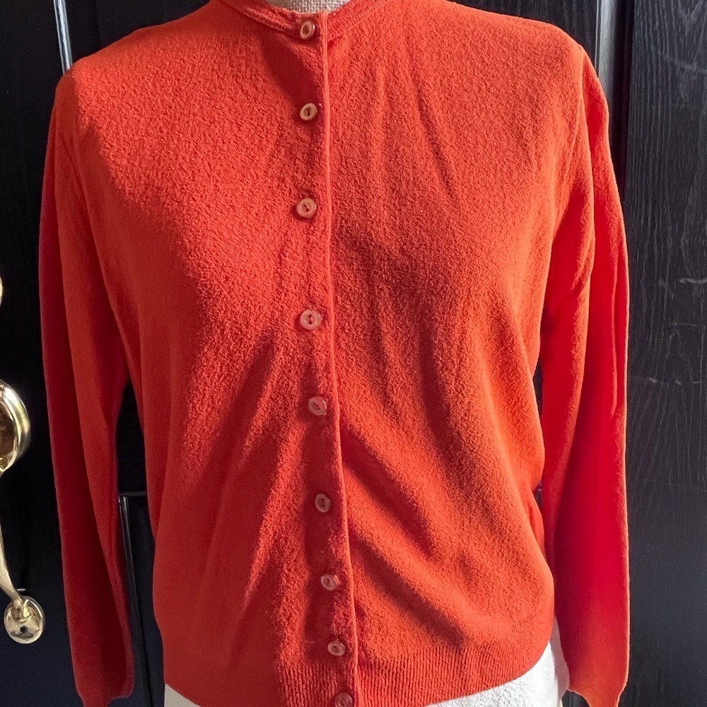 Vintage 2 piece set. Sleeveless top and cardigan - Picture 7 of 16